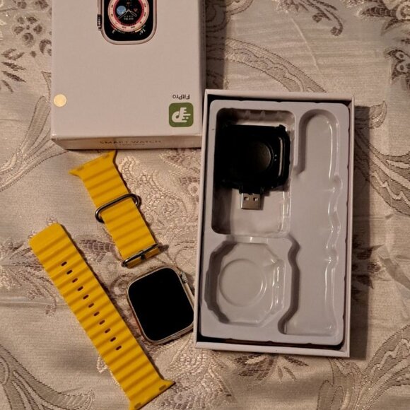 NEW - Fitpro smart watch T500 Ultra with yellow band - Picture 2 of 9